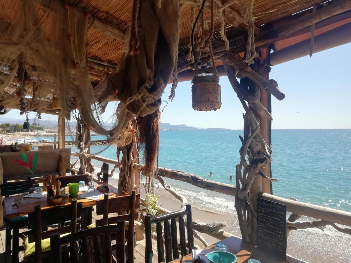 Cote D'azur Joli 50m Plage, Climatisation , Parking. * Villeneuve-Loubet